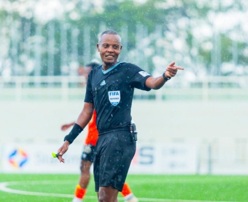 Ferwafa yatangaje umusifuzi uzasifura umukino wa Rayon Sports na APR FC kuri Stade Amahoro Nshya