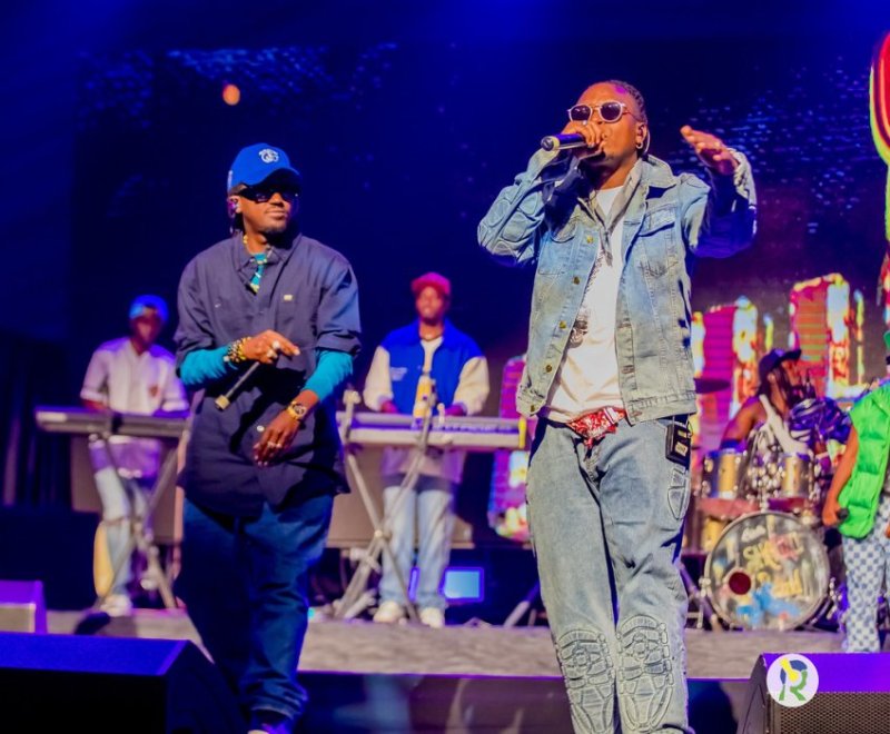 Uburyo Riderman na Bull Dogg babaze inkuru yabo y'ibinyacumi bagatanga ishusho y'uruhererekane rw'abaraperi